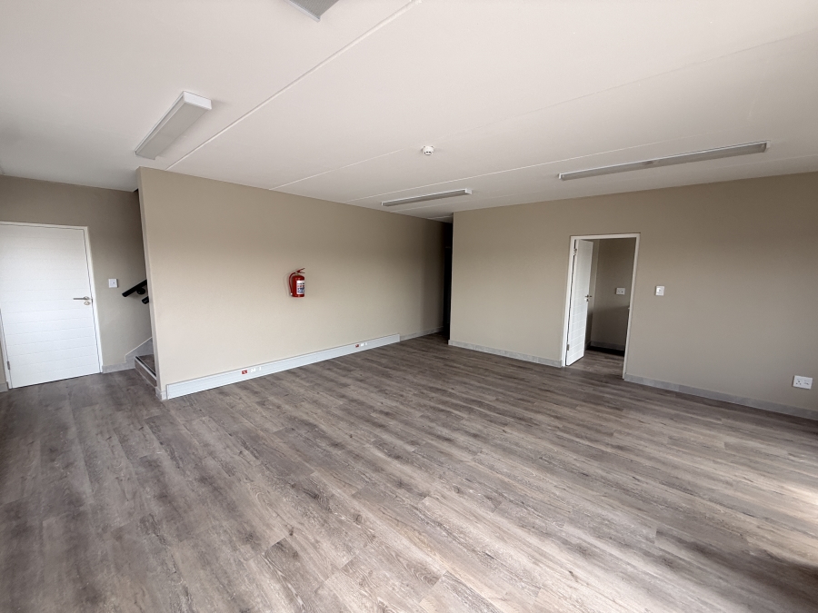 To Let Commercial Property for Rent in Rivergate Western Cape